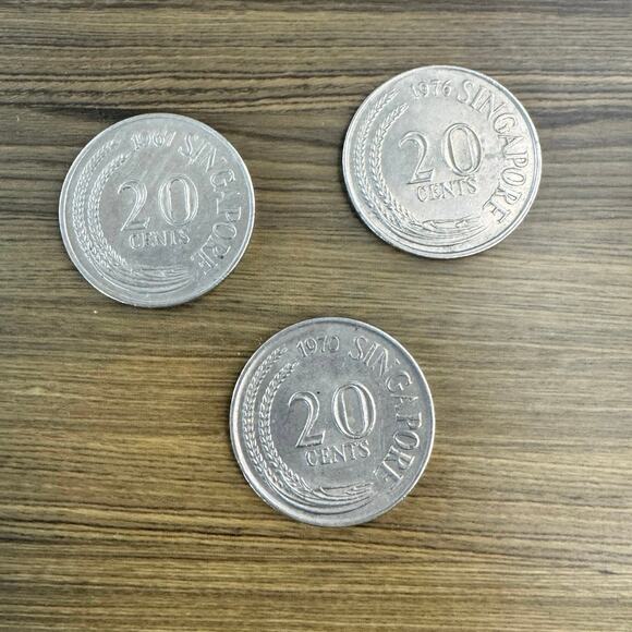 Lot of 3 Singapore 20 Cent Coins 1967, 1976, 1979  Swordfish Design – Circulated - Picture 1 of 2
